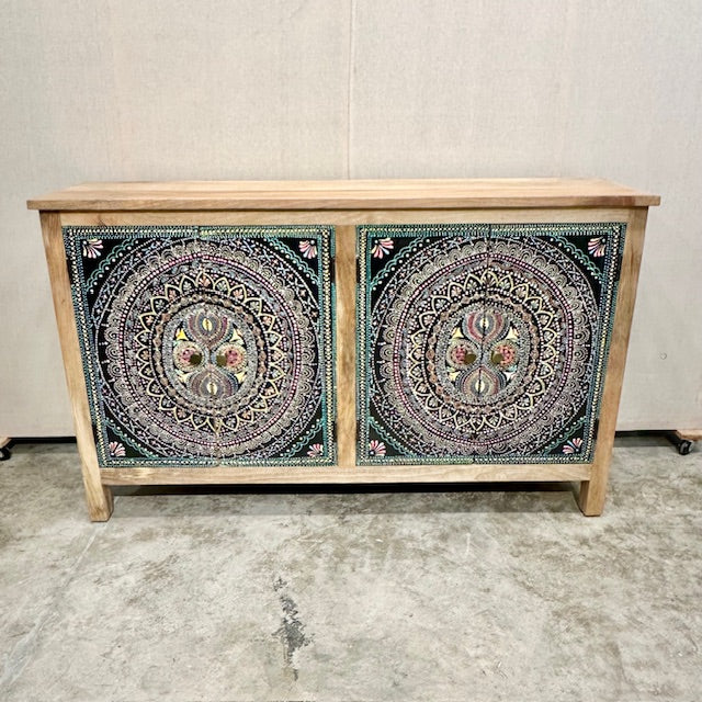 Palisades Painted 4 Door Sideboard