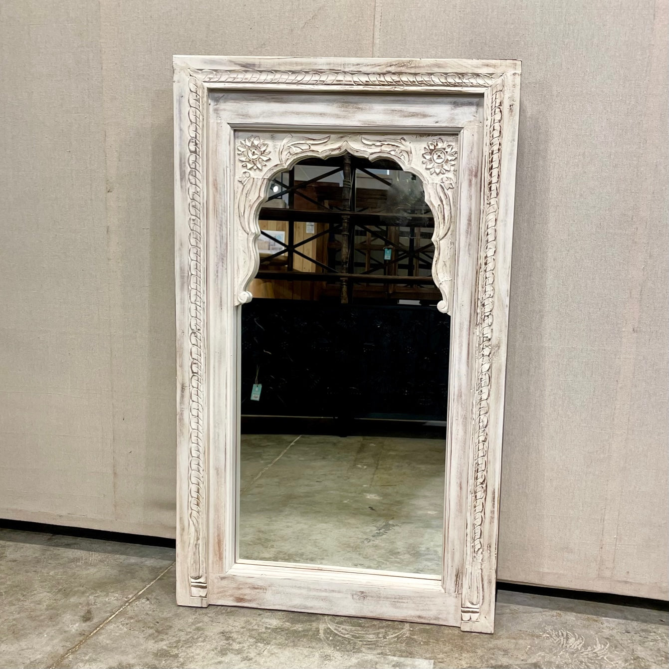 Wdn. Mirror Frame