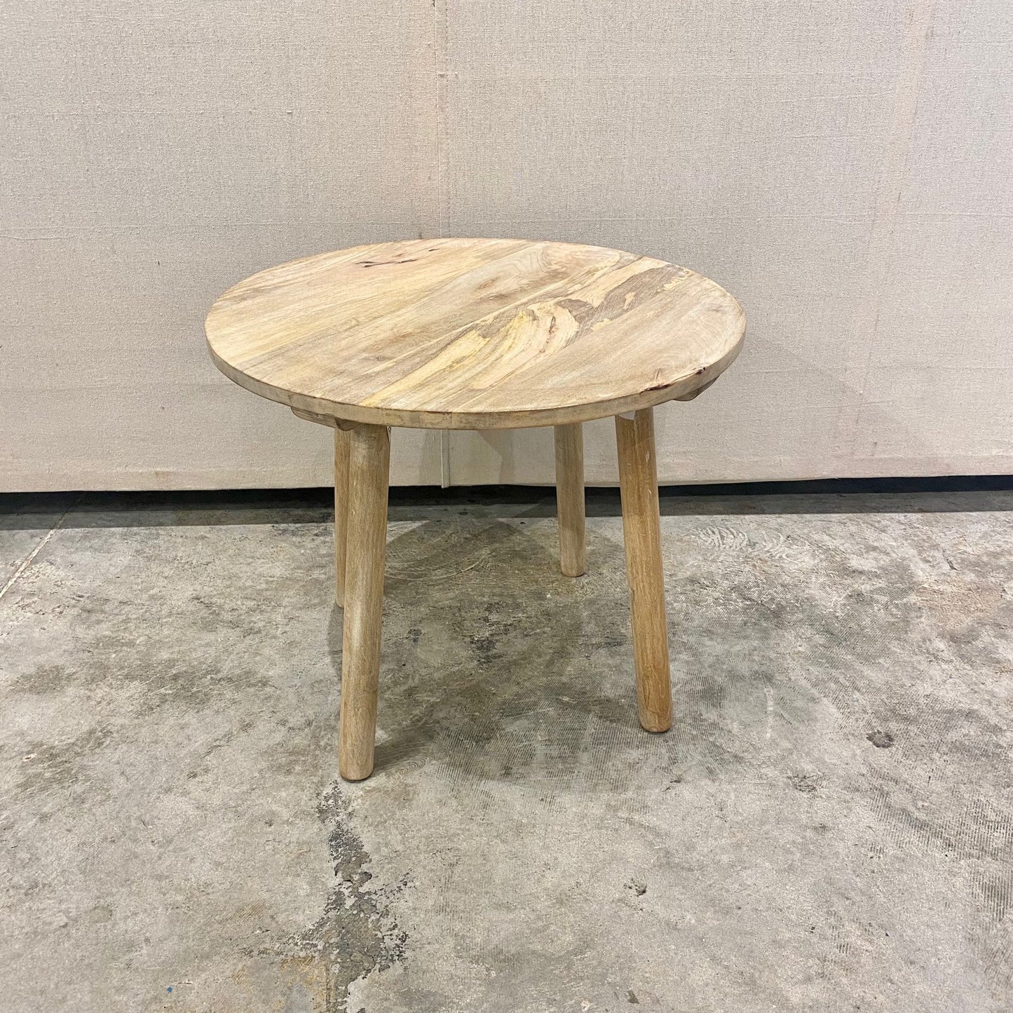 Child Table KA1323