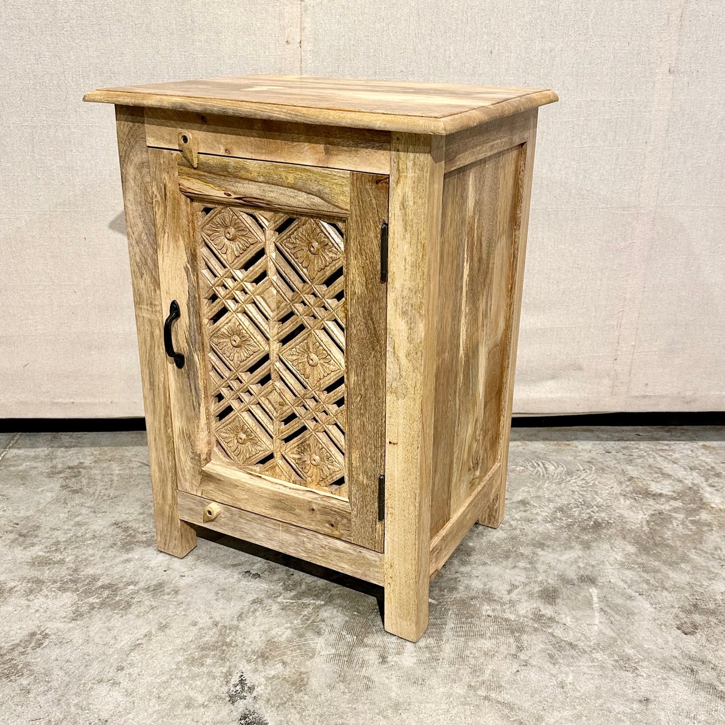 Emraan Mango Wood Side Table