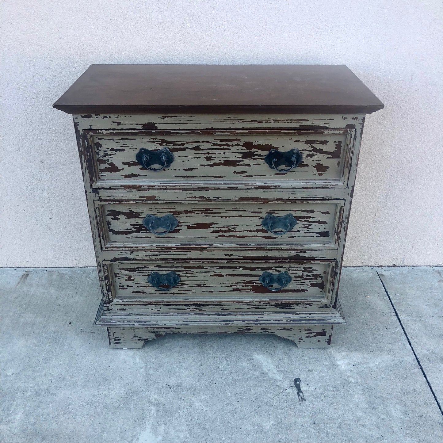 classic three drawer dresser