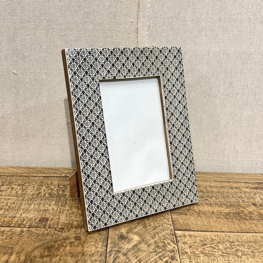 Charcoal Resin And Glass Patterned Picture Frame