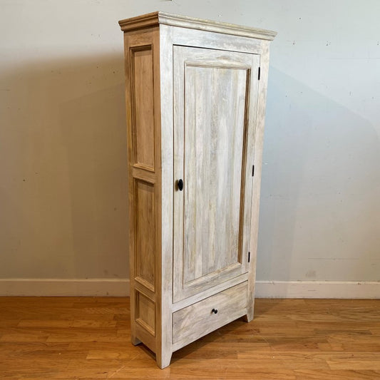 Single Door Cabinet