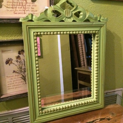 Bow Design Mirror