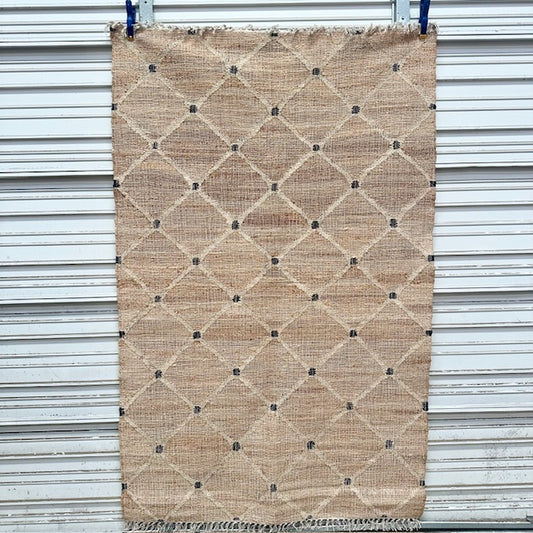 Lakshmi Linen And White Geometric Cotton Jute Rug - 60" X 96"