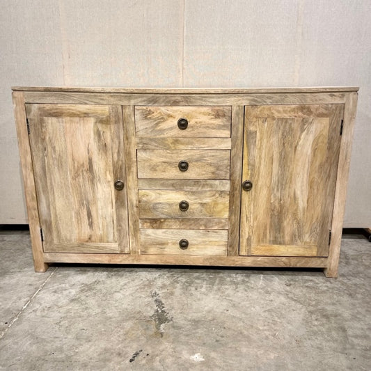Buffet With 2 Doors And 4 Drawers