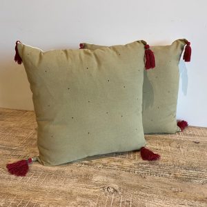 Alrick Taupe Cotton Pillow With Burgundy Tassels 18" X 18"
