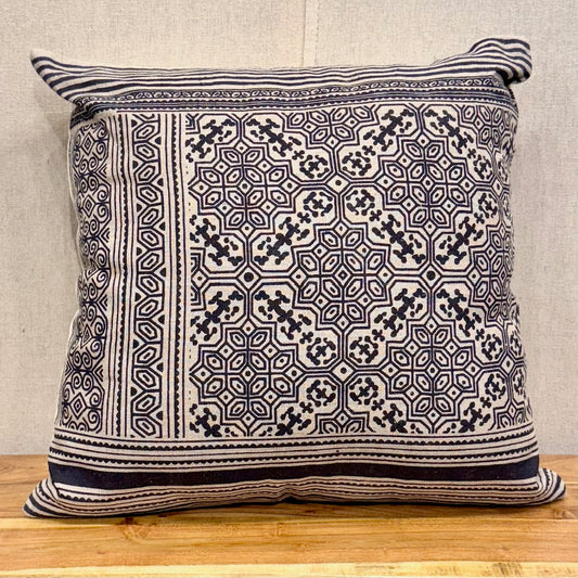 Laxmi Black And White Large Linen Cushion - 20" X 20"